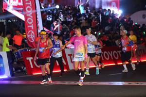 BIB: 
                            <button type="button" onclick="openModal(23350239)" class="btn btn-primary btn-sm float-right btn-popup" data-toggle="modal" data-target=".modal-high-quality">
                        <i class="fas fa-shopping-cart"></i> Add to Cart
                    </button>
                                            <button type="button" onclick="isThisMe(23350239, true)" class="btn btn-success btn-sm float-right btn-popup btn-isme hidden" data-toggle="tooltip" data-placement="bottom" title="นี่คือรูปของคุณใช่ไหม คลิกที่นี่เพื่อเอาเข้าอัลบั้ม">
                        <i class="fas fa-plus"></i> Add to album
                    </button>
                    <button type="button" onclick="isThisMe(23350239, false)" class="btn btn-warning btn-sm float-right btn-popup btn-isnotme hidden">
                        <i class="fas fa-ban"></i> Remove from album
                    </button>